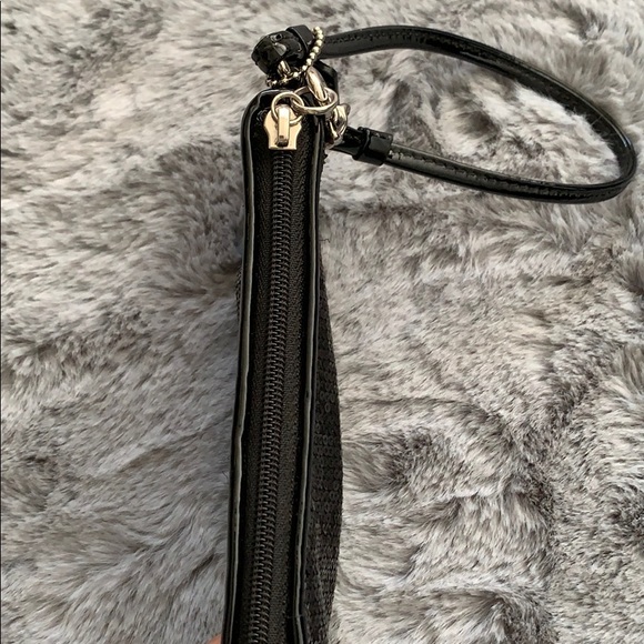 Coach black sequin wristlet - Picture 6 of 8